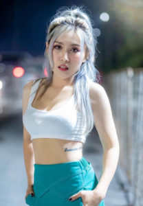 lookmoo_paratchalita-ln