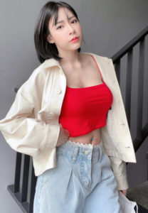 ฟางโกะ-โอเค-สาวชุดแดง