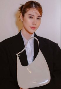 เอสเธอร์-สุปรีย์ลีลา-ดาราปัง