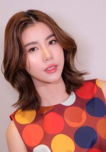 เอสเธอร์-สุปรีย์ลีลา-ดาราสุดปัง