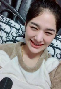 ตุ๊กตา-เน็ตไอดอล