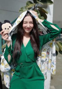 เบลร่า-ราณี--ชุดเขียว