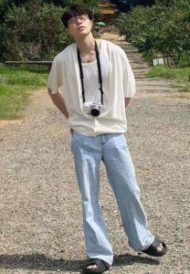 เบส-วิธวินท์-ขาว