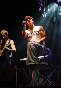 โตโน่-ภาคิน