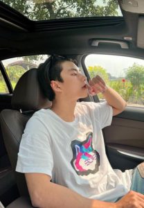 โอม-ภวัต-รถ