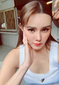 หญิง-รฐา-นักแสดง หญิง-รฐา-นักแสดง