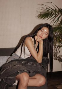 แก้ว-จริญญา