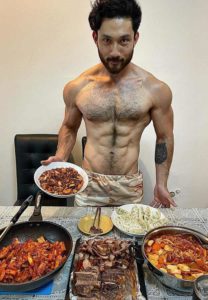 Benz-Thanaphat-อาหาร