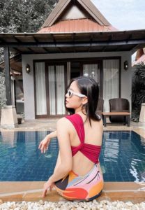 Praewpailin-Thongrugchart1-แซ่บ