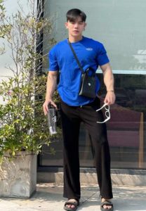 บอน-นฤมิตร-แว่นตา