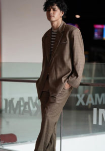 เก้า-จิรายุ