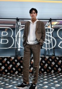 เก้า-จิรายุ