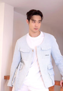 เมฆ-จุติ