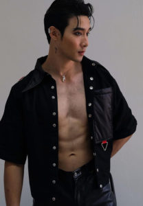 เมฆ-จุติ