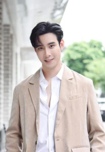 เมฆ-จุติ-หล่อ