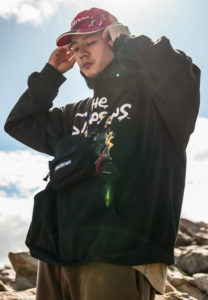 โทนี่-รากแก่น-หล่อมาก