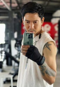 Ohm-Thiti--earphones