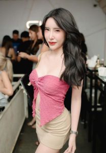 Popcon-Suwimon-ดูดี