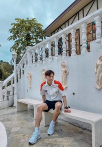 leong21-statue
