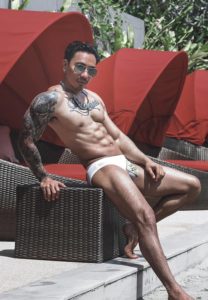 บอล-เมอร์ลิน-เท่จัด