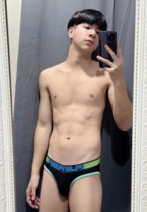 บาส-ธนวันต์-เน็ตไอดอล