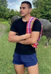 ปืน-อพิภัทรเชตฐ์-หล่อสะบัดปื่