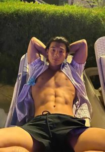 Anshiie-นอนพักผ่อน