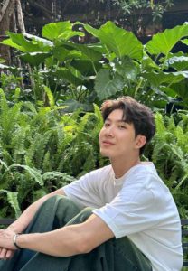 ข้าวตัง-ธนวัฒน์-ฮอตมาก