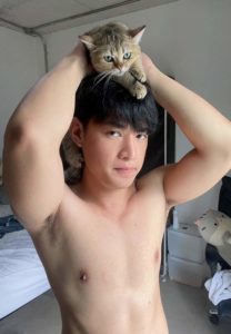 จะก้อน-แมวน้อย