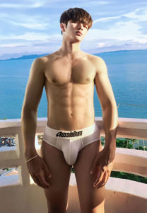 มาร์ค-เป้ายาว