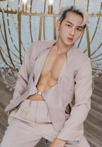 Hóa-Trần-ขาว