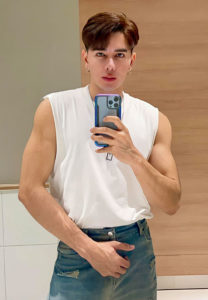 Kevin-Kevin-กล้ามแน่น