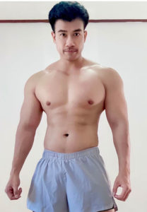 Mac-Chinnakorn-กล้ามใหญ่