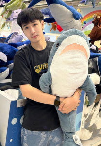 Nut-Jhansombat-ฉลาม