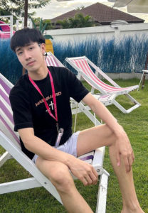 Nut-Jhansombat-เสื้อดำ