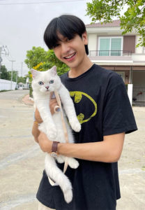 ชนัญญู-ศิลป์ประสิทธิ์-แมว