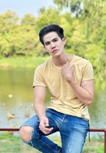 Tao-Nadtaworn-ยิ้ม