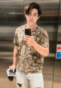 TAMAKOT-เน็ตไอดอลเสื้อลาย