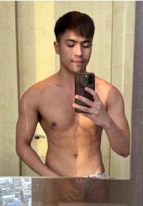 อาร์ม-ธีรกิจ-เป้าแน่น