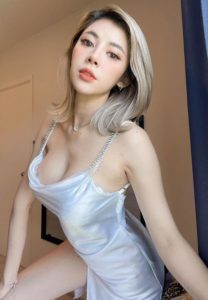 ใบเฟิร์น-มณฑิรา-เน็ตไอดอลหุ่นสับ