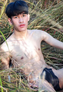 ปิงปอง-วรวุฒิ-กางเกงดำ