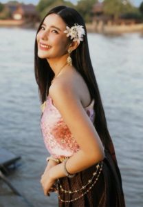 Numphung-bewicked-ชุดไทย