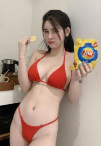 พะพอย-ปพิชญา-เน็ตไอดอลกินขนม