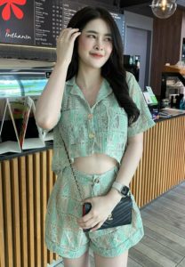 พะพอย-ปพิชญา-เน็ตไอดอลเรียบร้อย