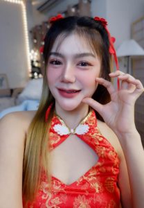 น้องน้ำ-เน็ตไอดอลสาวหมวย