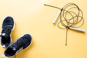 ประโยชน์ของการกระโดดเชือก-เชือกรองเท้า