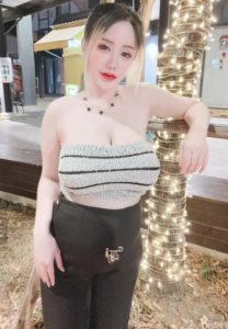 Oil-Jaruwan-800cc-สวยจัด