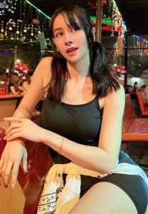 Jaruwan Satoa AloHa-เน็ตไอดอลสาว