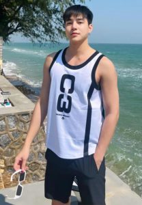 Kissada-Pinyojit-กล้ามโต