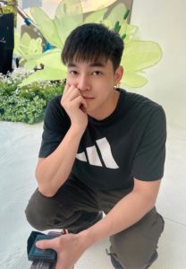 Kissada-Pinyojit-เน็ตไอดอลหล่อเกิน